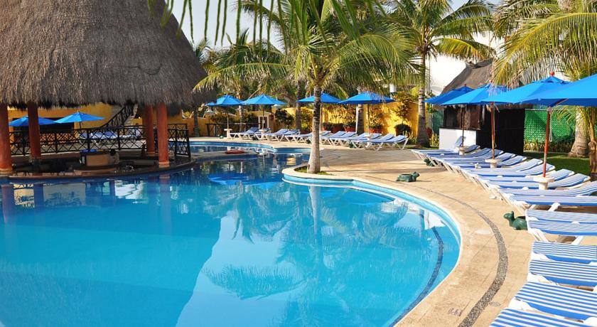 The Reef Playacar All Inclusive