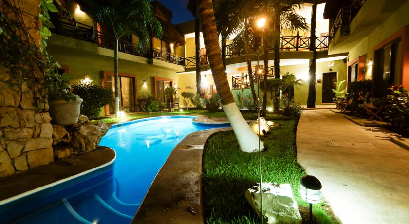 Hotel Aventura Mexicana Playa del Carmen