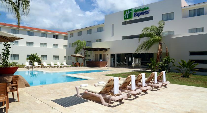 Holiday Inn Express Playa Del Carmen